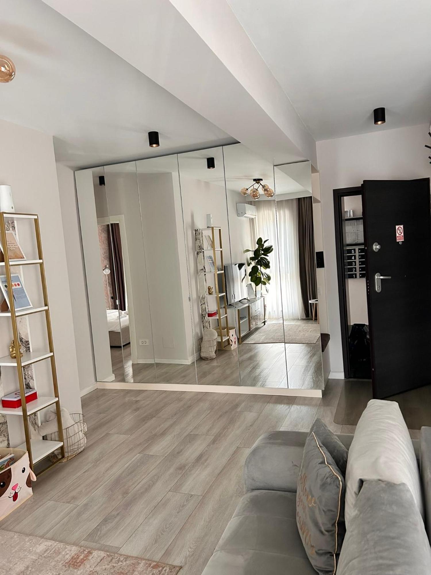Elegance Apartment Bukares Bagian luar foto